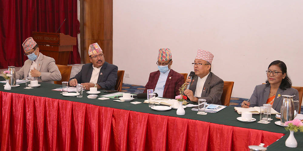 निर्वाचनमा सहयोगी भूमिका निर्वाह गर्न आयोगको अपिल