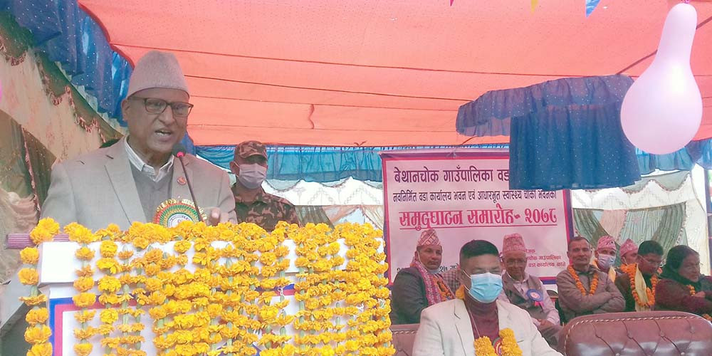 न्यायालयको समस्या छिट्टै समाधान हुनेमा सरकार विश्वस्त छ : मन्त्री बडू