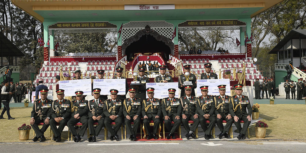 प्रधानसेनापतिद्वारा पुरस्कार र प्रशंसा निशान प्रदान