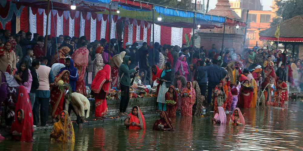 सबै धर्मावलम्बीले मिलेर मनाए छठ