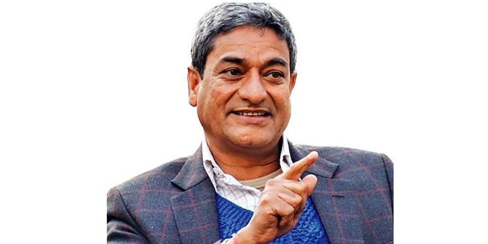 राष्ट्रपतिजीले संविधान च्यात्ने काम गरिन् : रमेश लेखक