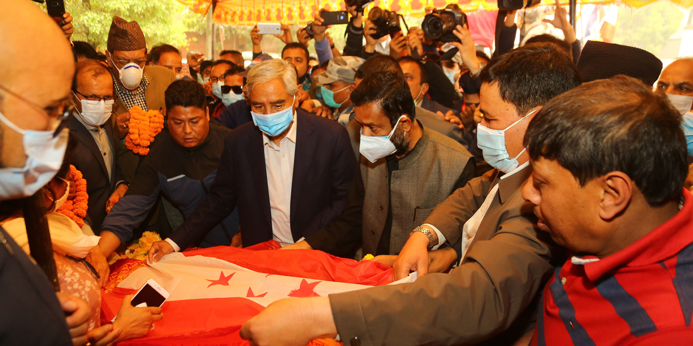 कांग्रेस नेता जोशीको पशुपति आर्यघाटमा अन्त्येष्टि 