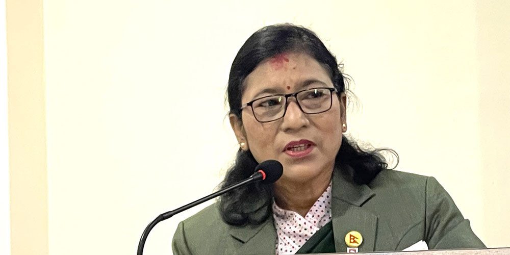 निर्वाचनलाई निष्पक्ष बनाउन निर्वाचन आचारसंहिता सबैले पालना गरौँ : आयुक्त डा. तुलाधर