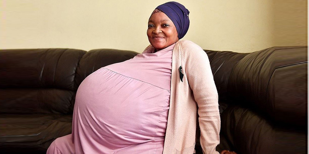 दक्षिण अफ्रिकाकी एक महिलाले जन्माइन् १० बच्चा