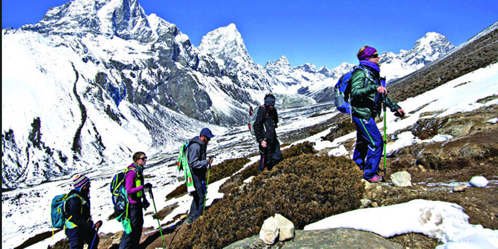 आगामी आर्थिक वर्षमा १६ लाख पर्यटक भित्र्याउने सरकारकाे घोषणा