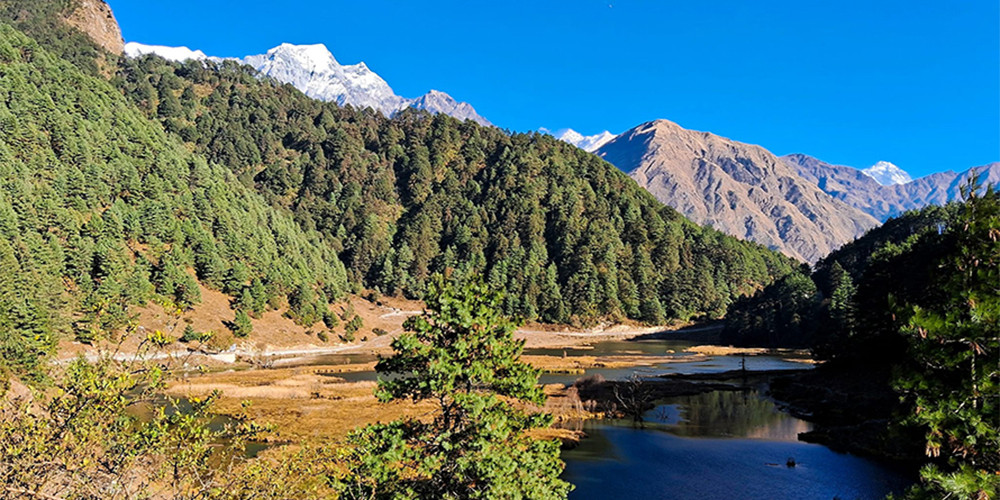 पर्यटकको प्रतीक्षामा टिटीताल