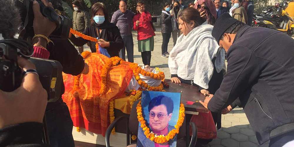 सम्झनामा गायक योगेश वैद्य