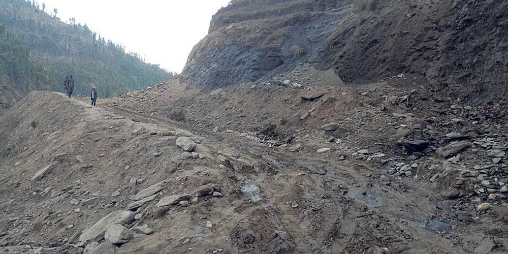 भेरी करिडोरको रिम्नामा सडक अवरुद्ध