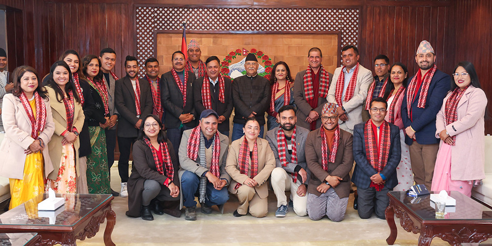 प्रधानमन्त्री ओलीको प्रतिबद्धता : ‘कुनै दल फुटाउने र मिलाउने काम म गर्दिनँ’