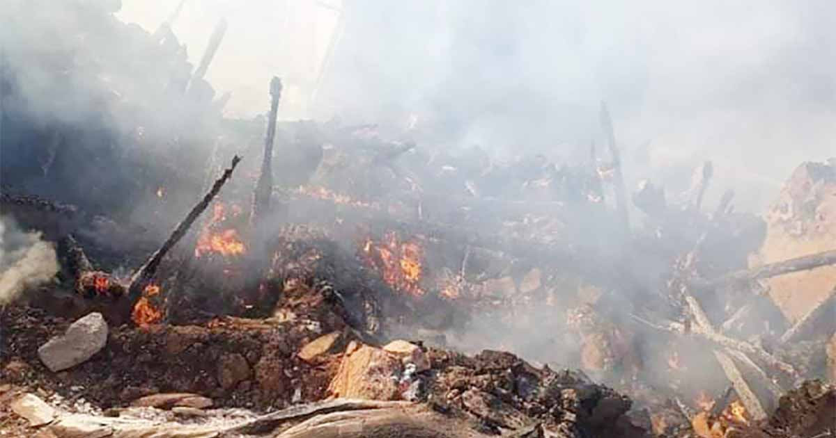 कालिकोटमा आगलागी हुँदा चार घर जलेर नष्ट