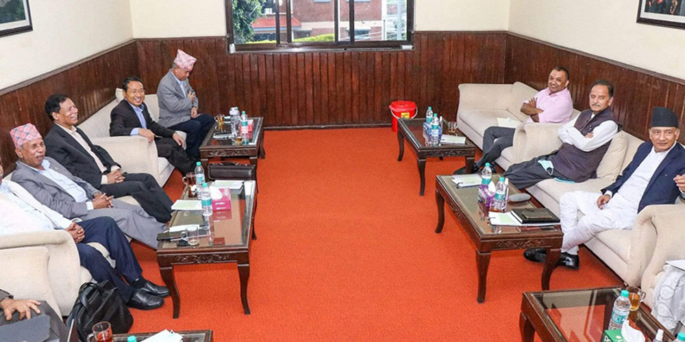 नेपाली राजनीतिको सात दशक : चुच्चे ढुङ्गो–छैन टुङ्गो