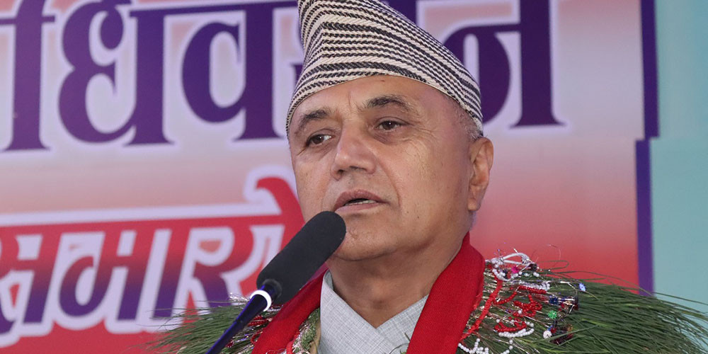 एमालेकै नेतृत्वमा गण्डकी सरकार चल्छ, मध्यावधिमा जान दिँदैनौँ: मुख्यमन्त्री अधिकारी