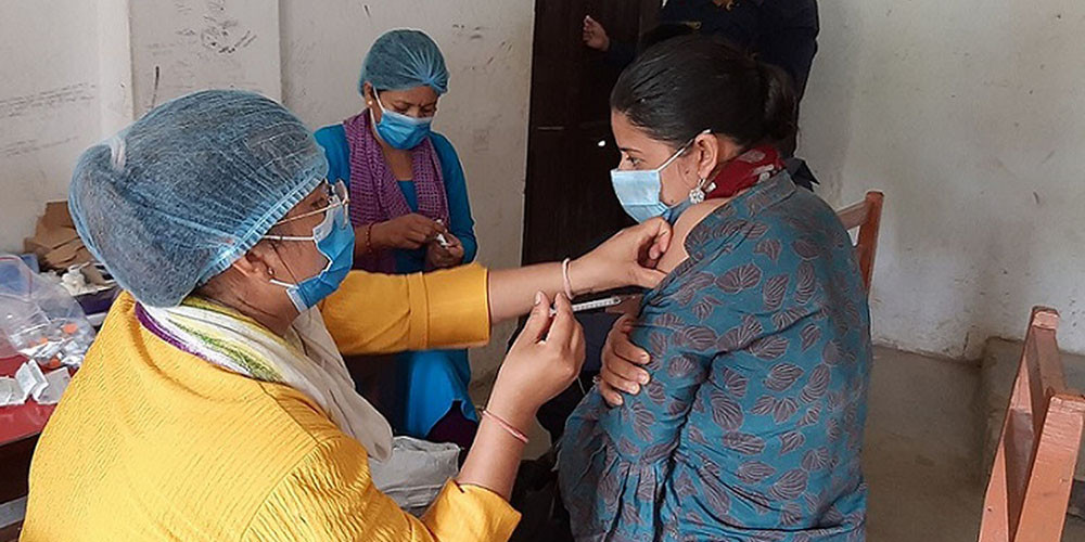असोजसम्म एक करोड ८३ लाख ८२ हजार खोप आउने