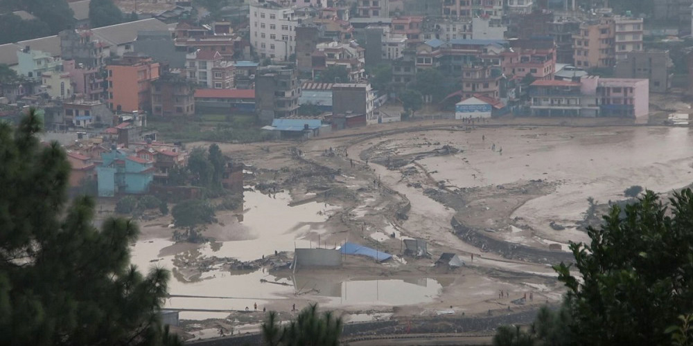 बाढीले बगाएका दुई जनालाई उद्दार गर्ने चणिकलाललाई कावा प्रधानमन्त्रीको सम्मान