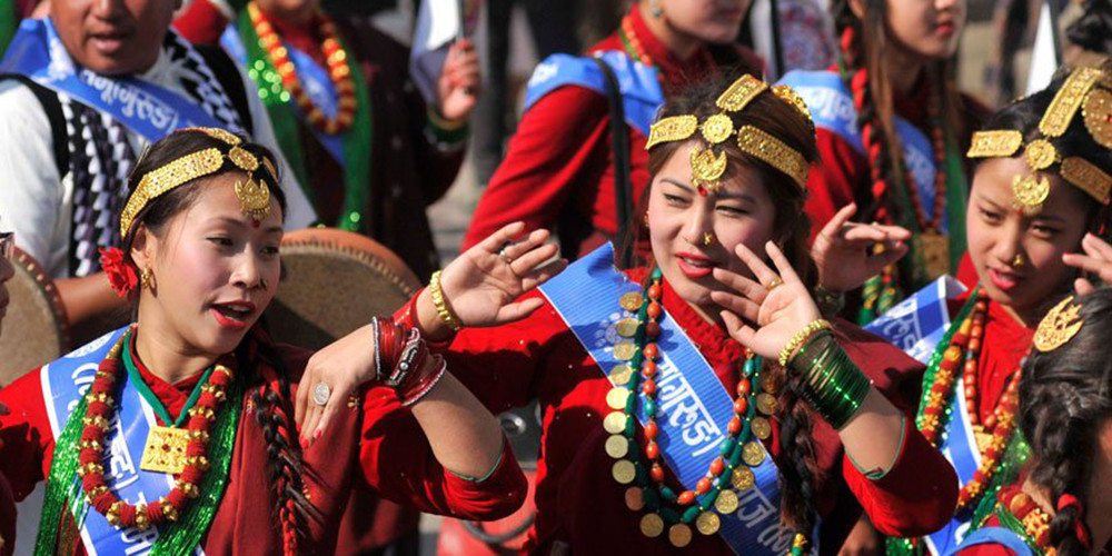 टानले संयुक्तरूपमा ल्होसार पर्व मनाउने