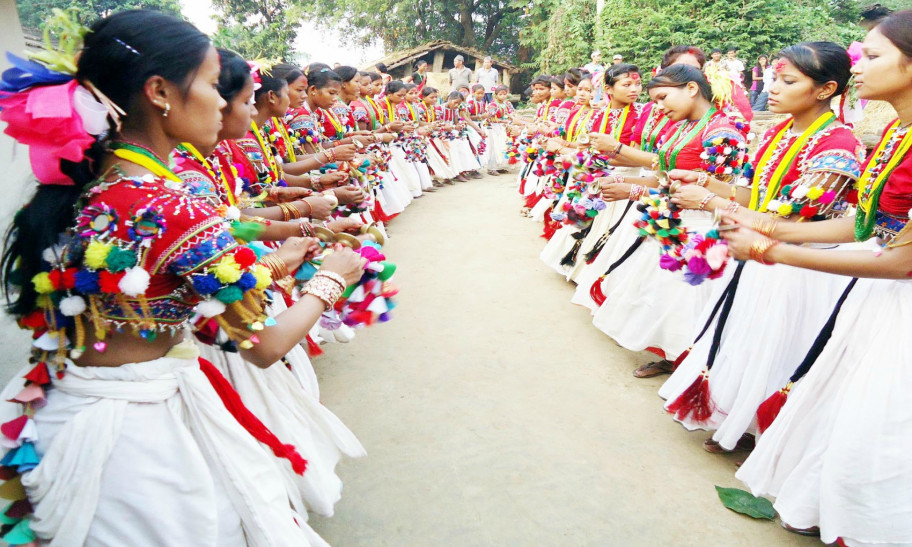 थारू समुदायमा माघीको रौनक