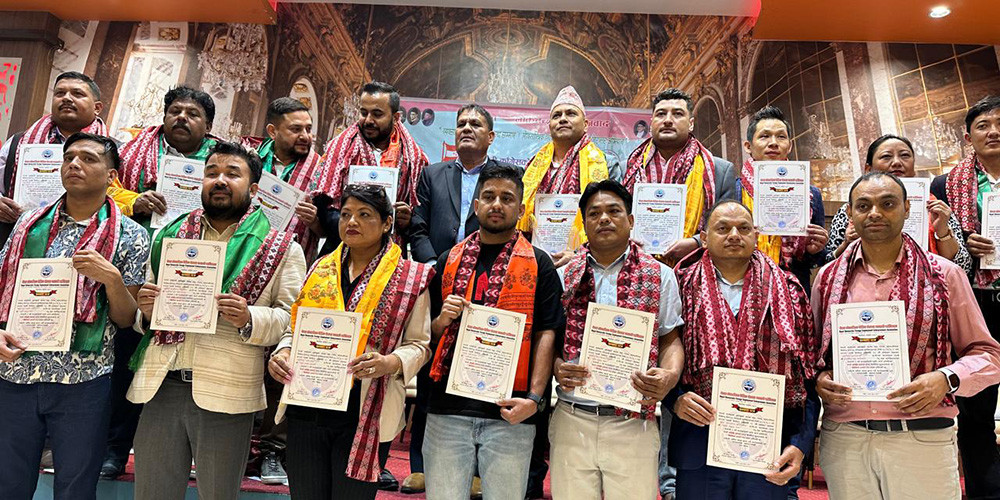लोकतान्त्रिक वैदेशिक रोजगार व्यवसायी सङ्घको अध्यक्षमा थापा निर्वाचित