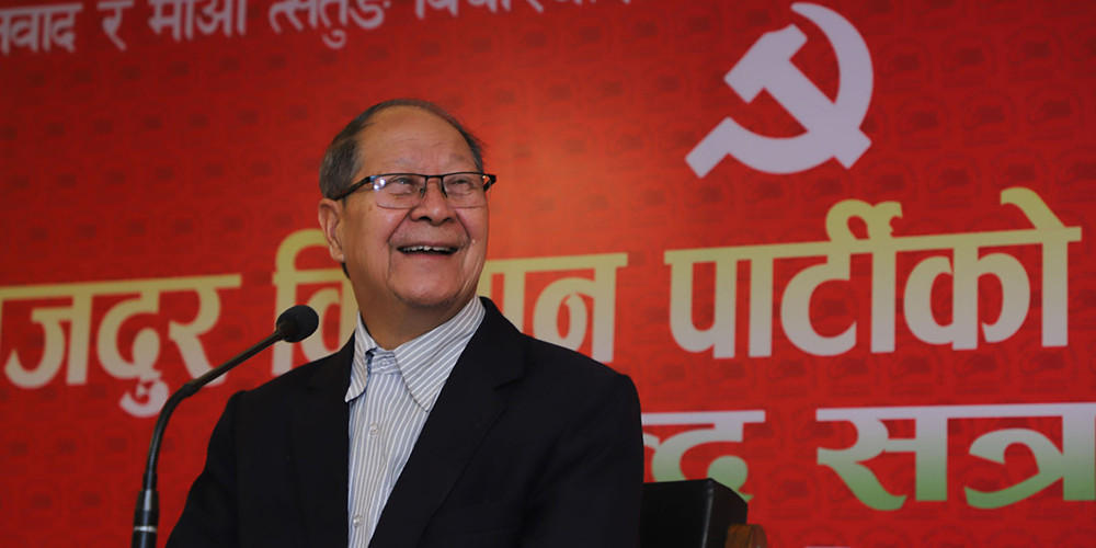 विदेशीलाई मात्र फाइदा पुग्ने काम गर्नुहुँदैन : बिजुक्छेँ