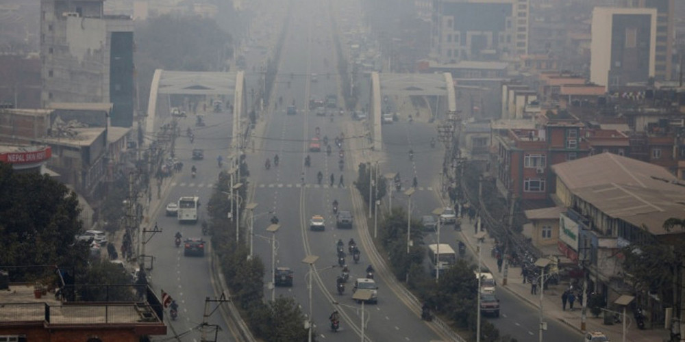 वायु प्रदूषण यस वर्षकै उच्च, डढेलो नियन्त्रण नभए अझै बढ्ने