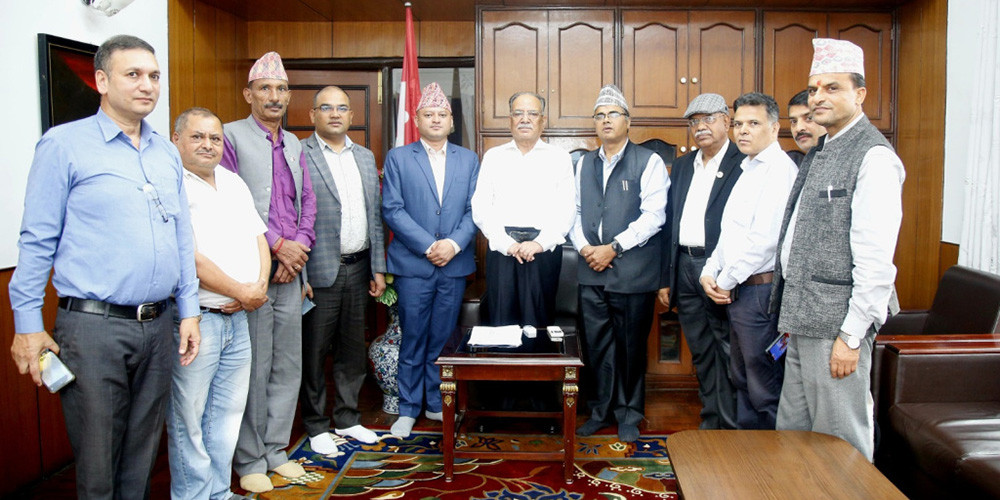 बस्ती विकास र पूर्वाधार निर्माणअघि भौगर्भिक अध्ययनको व्यवस्था मिलाउनुपर्छ: प्रचण्ड