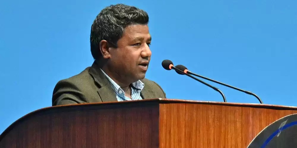 प्रश्न मात्रै होइन, समाधान खोज्न सरकारमा आएका हौँः सांसद परियार
