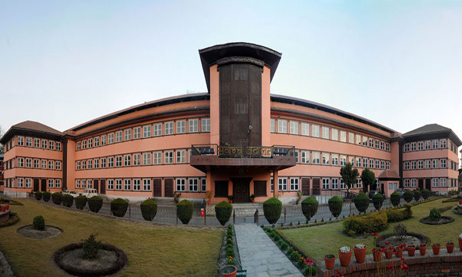 प्रतिनिधिसभा विघटनको मुद्दा संवैधानिक इजलासमा सुनुवाइ हुने  