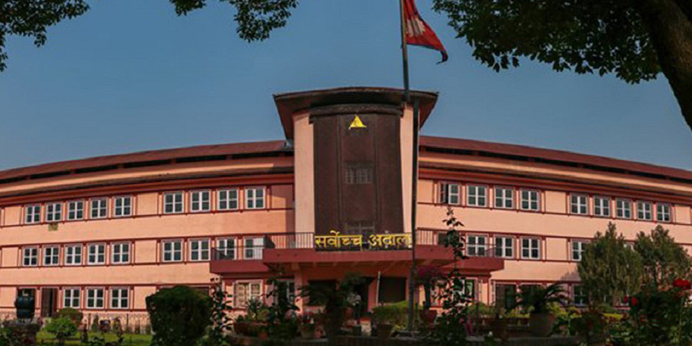 सरकारको माग बमोजिम सर्वोच्चले दियाे आदेश, प्रहरीको ३० वर्षे सेवा अवधि कायम