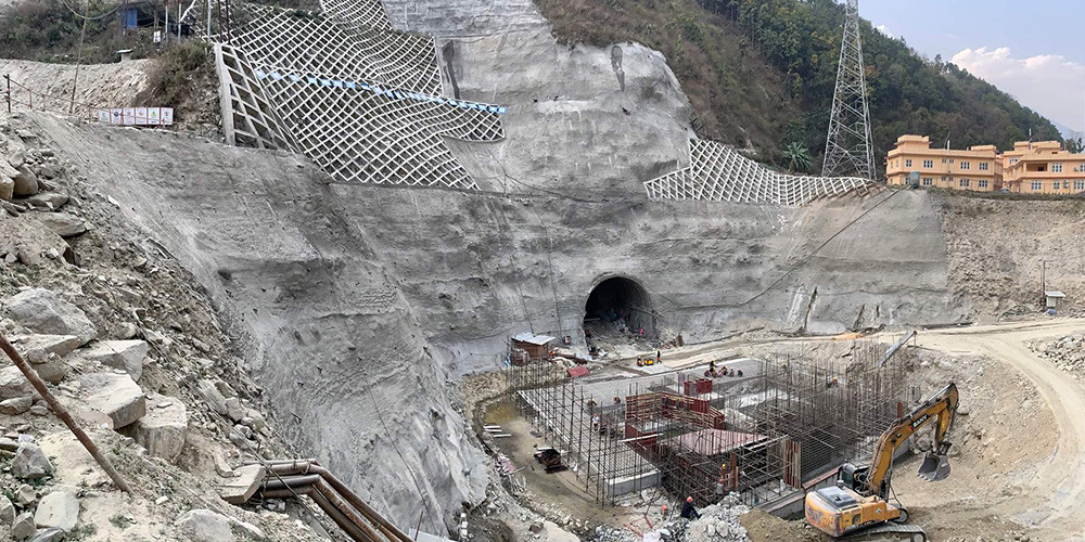 जलविद्युत् आयोजनाले जलयात्रा व्यवसाय सङ्कटमा