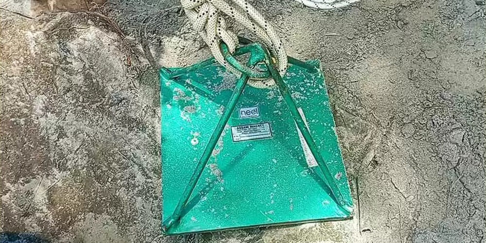 त्रिशूलीमा बेपत्ता बस खोज्ने क्रममा हराएको चुम्बक भेटियो