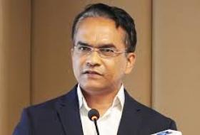 कर्जा विस्तार केन्द्रीकृत हुँदा सीमित व्यक्तिले मात्र ऋण पाउने देखियोः गभर्नर पौडेल