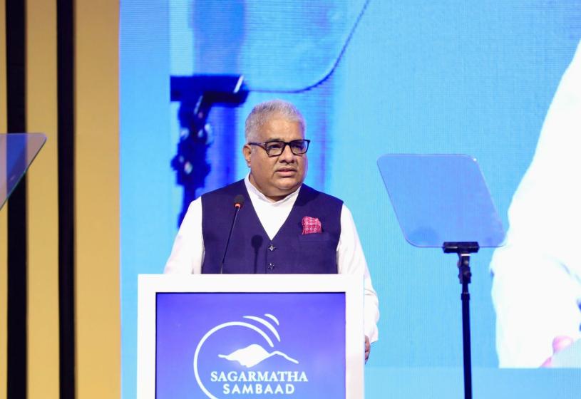 पर्वतीय मुलुकहरु एकै ठाउँमा उभिएर जलवायुजन्य सङ्कट समस्याका लागि  संयुक्त कार्य गर्नुपर्नेमा जोड