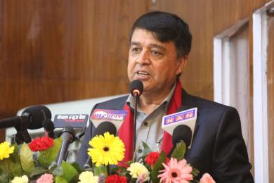 देशमै सम्भावना खोज्न अध्यक्ष ढकालको आग्रह