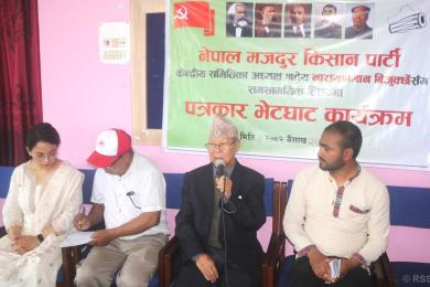 दलहरूले जनताको जीवनस्तर उकास्नेतर्फ लाग्नुपर्छ : अध्यक्ष बिजुक्छे
