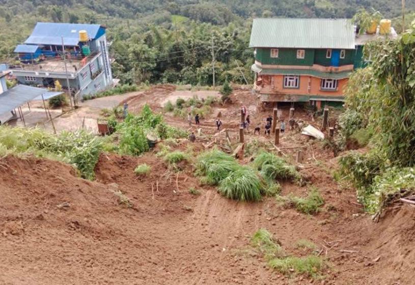 प्रदेश सरकारले बाढी र पहिरोमा भत्किएका घर निर्माण गरिदिने