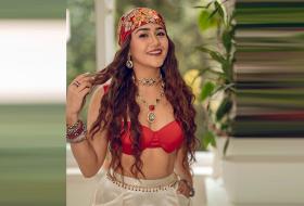 अभिनेत्री स्वस्तिमा खड्का