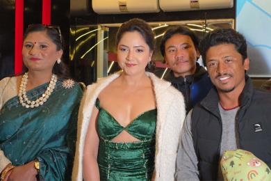 एकसाथ तीन चलचित्र प्रदर्शनमा