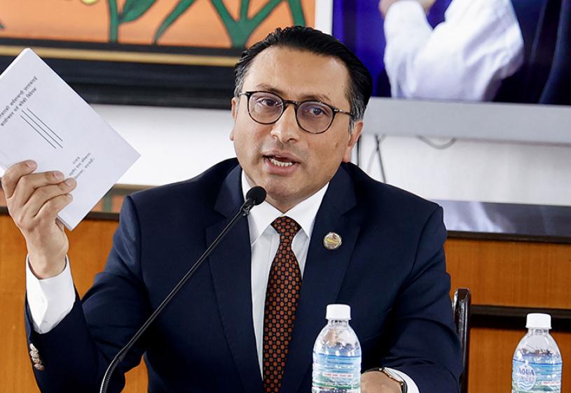 सुशासनको एजेण्डा बोकेको सरकारले दुई महिनामै धोका दिँदैनः अर्थमन्त्री डा वाग्ले