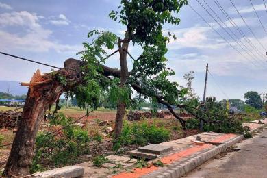 यी जिल्लामा आज तीव्र हावाहुरीको चेतावनी, सावधानी अपनाउन आग्रह