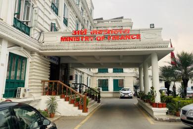 सबै प्रकारका भुक्तानी अनिवार्य रूपमा विद्युतीय प्रणालीमार्फत गर्नूः अर्थ मन्त्रालय