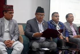 मुख्यमन्त्री लामाद्वारा पदबाट राजीनामा