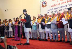 कामपाका प्रमुख, उपप्रमुखसहित १६० जनप्रतिनिधिले लिए शपथ