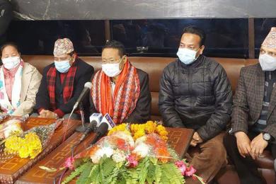 नेता पुन स्वास्थ्यलाभ गरी स्वदेश फिर्ता 