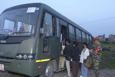 सेना र सशस्त्रका कर्मचारीलाई यातायात सुविधा