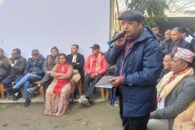 जनताका गुनासा सुन्दै महामन्त्री थापा