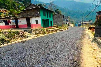बागलुङ–म्याग्दी सडक कालोपत्र गरिँदै