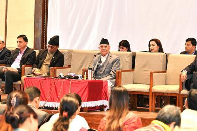 नेकपा एसले अराजनीतिक र दक्षिणपन्थी अवसरवादी चरित्र देखायो : अध्यक्ष ओली 