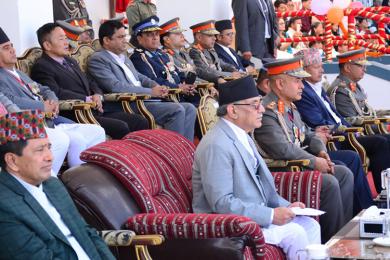 देश र जनताको सेवामा समर्पित हुन गृहमन्त्रीको निर्देशन