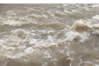 दोर्दी खोलाले हिलेबजारका १४ घर बगायो, ५० घर उच्च जोखिममा