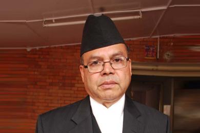 नेता खनाललाई उपचारका लागि भारत लगिँदै