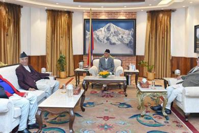 राष्ट्रपतिद्वारा समसामयिक विषयमा शीर्ष नेतृत्वको ध्यानाकर्षण